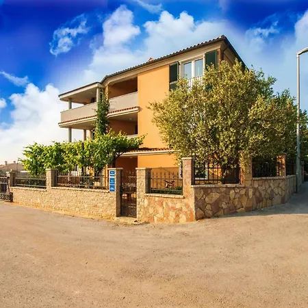 Fuer 4 Personen Ca 48 Qm In Medulin, Istrien Suedkueste Von Istrien Apartment *